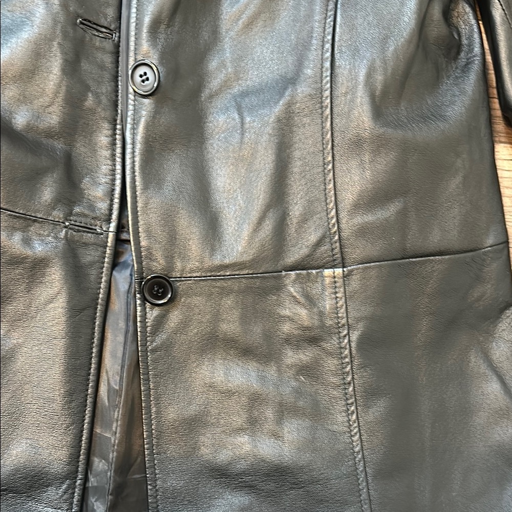 Women's Black Leather Jacket - Picture 5 of 6